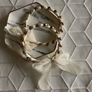 Ribbon wrapped jewel bangle set